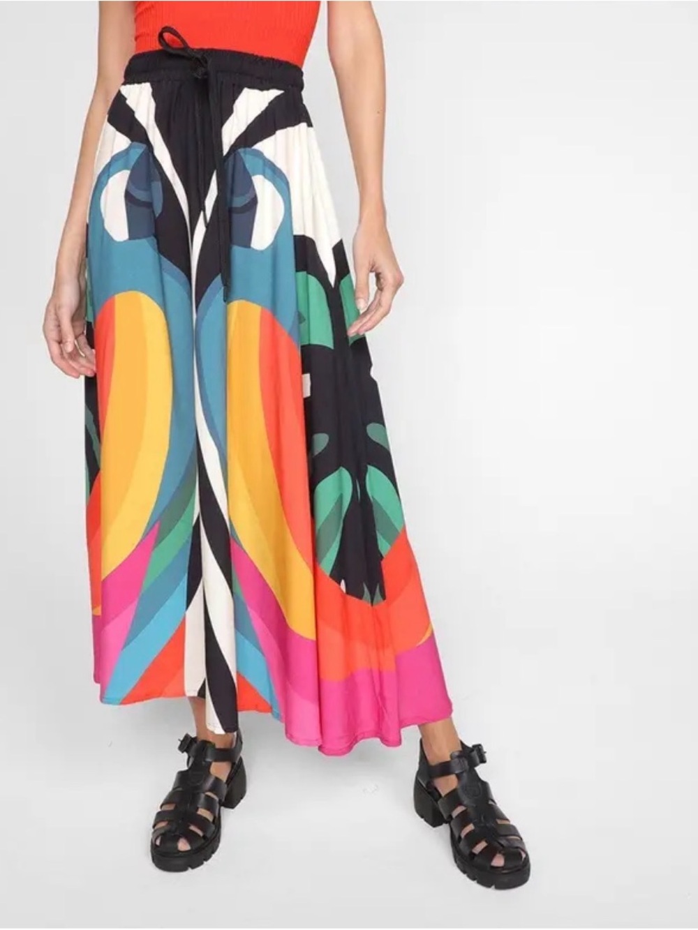 FARM Rio Skirt M/L - Picture 2 of 9
